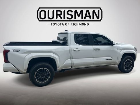 Used 2024 Toyota Tacoma TRD Sport image 3
