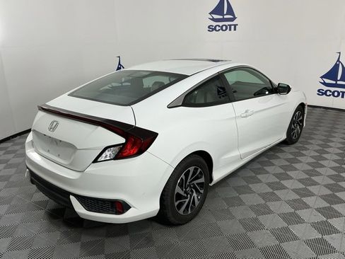 Certified 2017 Honda Civic LX-P image 6