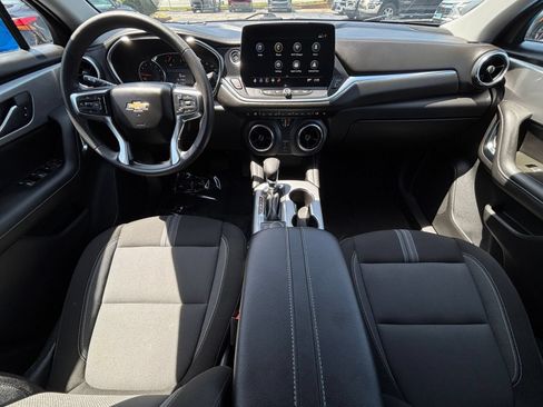 Used 2025 Chevrolet Blazer LT FWD image 29
