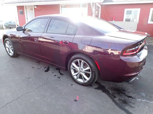 Used 2022 Dodge Charger SXT w/ Cold Weather Package image 4