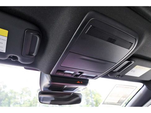 Used 2026 MAZDA MAZDA3 2.5 S Hatchback w/ Premium Pkg FWD image 21