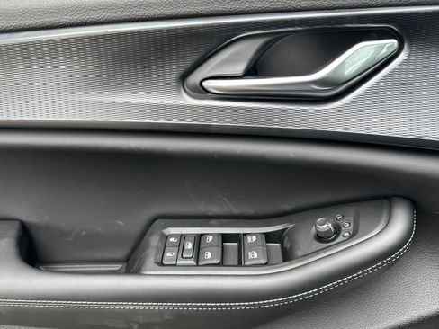 New 2026 Jeep Grand Cherokee L 4WD image 11