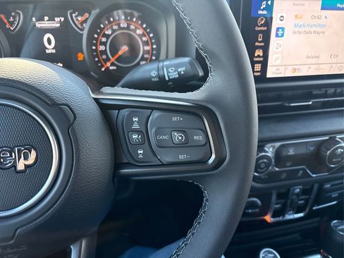 New 2026 Jeep Gladiator Sport image 22