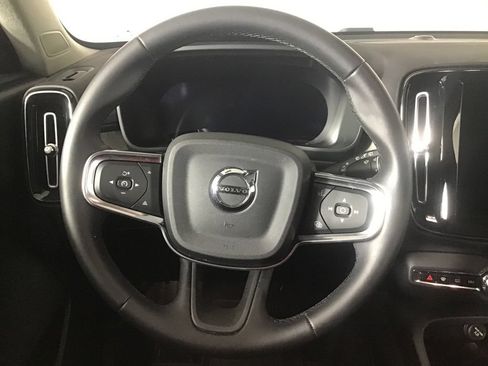 Used 2026 Volvo XC40 B5 Plus w/ Protection Package Premier AWD/4WD image 23