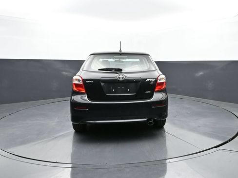 Used 2010 Toyota Matrix S AWD/4WD image 6