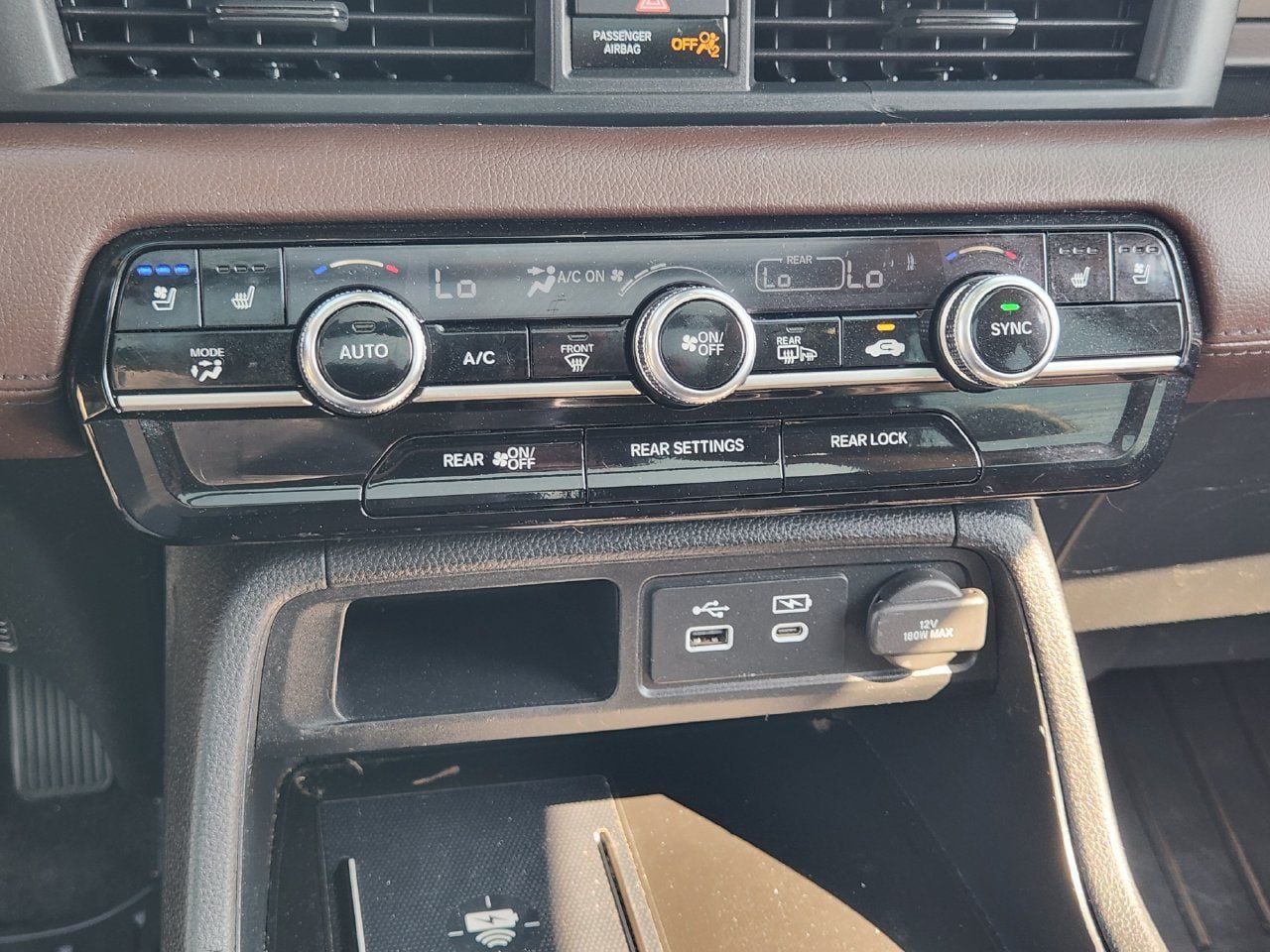 Used 2023 Honda Pilot Elite image 13