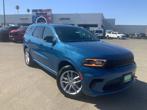 Certified 2025 Dodge Durango GT AWD/4WD image 1