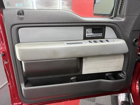 Used 2014 Ford F150 XLT w/ Equipment Group 302A Luxury image 6