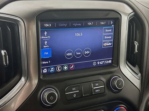 Used 2020 Chevrolet Silverado 2500 LTZ w/ LTZ Plus Package image 17