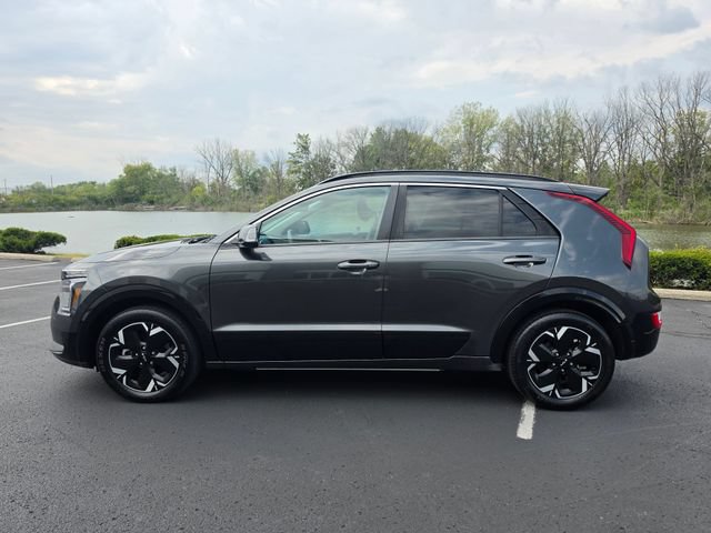 Used 2025 Kia Niro Wind w/ Wind Preserve Package FWD image 14
