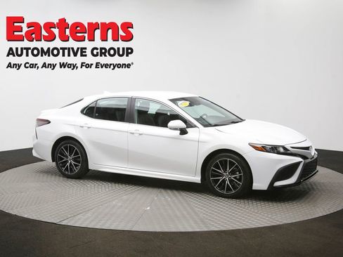 Used 2024 Toyota Camry SE FWD image 46