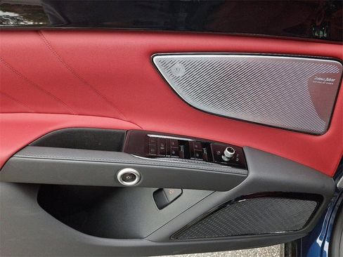 New 2025 Maserati Grecale Modena image 28