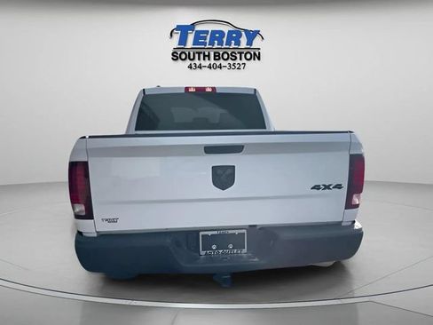 Used 2024 RAM 1500 Warlock AWD/4WD image 6