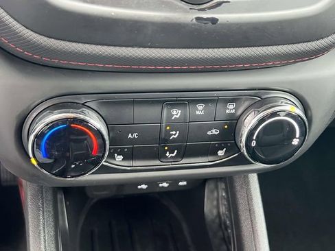 Certified 2023 Chevrolet TrailBlazer RS AWD/4WD image 29