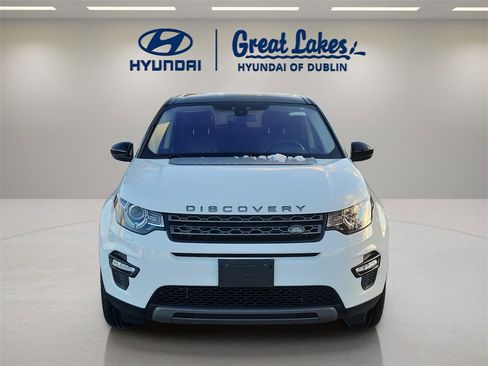 Used 2019 Land Rover Discovery Sport SE image 8