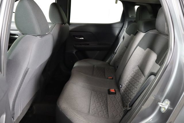 Used 2025 Nissan Kicks SV FWD image 14