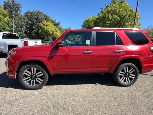 Used 2020 Toyota 4Runner Limited w/ Wilderness Package AWD/4WD image 8