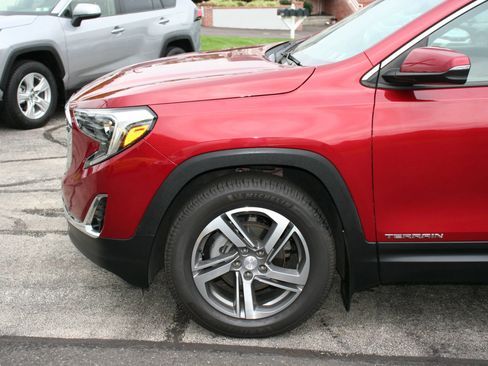Used 2020 GMC Terrain SLT w/ Preferred Package AWD/4WD image 23