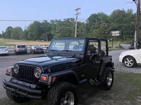 Used 1998 Jeep Wrangler SE AWD/4WD image 6