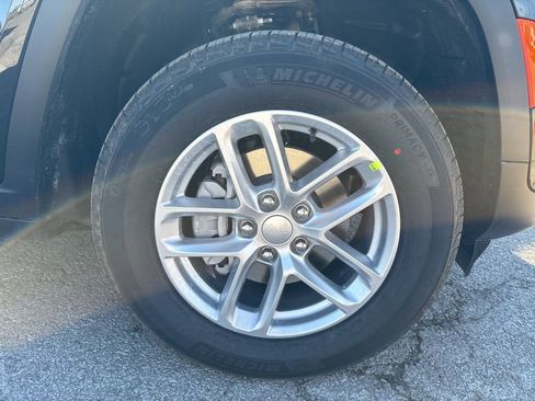 New 2026 Jeep Grand Cherokee Laredo X AWD/4WD image 41