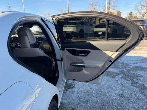 Used 2024 Mercedes-Benz C 300 4MATIC Sedan image 22