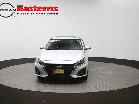 Used 2023 Nissan Altima 2.5 SV w/ SV Premium Package AWD/4WD image 54
