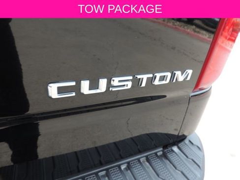 Used 2020 Chevrolet Silverado 1500 Custom Trail Boss w/ Custom Convenience Package image 13