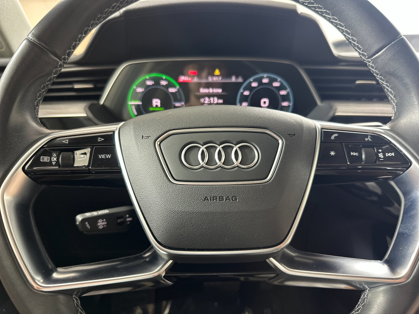Used 2024 Audi Q8 e-tron Premium Plus w/ Premium Plus Package AWD/4WD image 23
