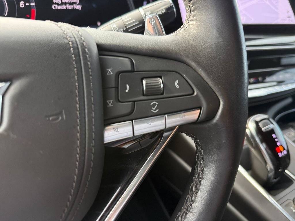 Used 2024 Cadillac Escalade V AWD/4WD image 25