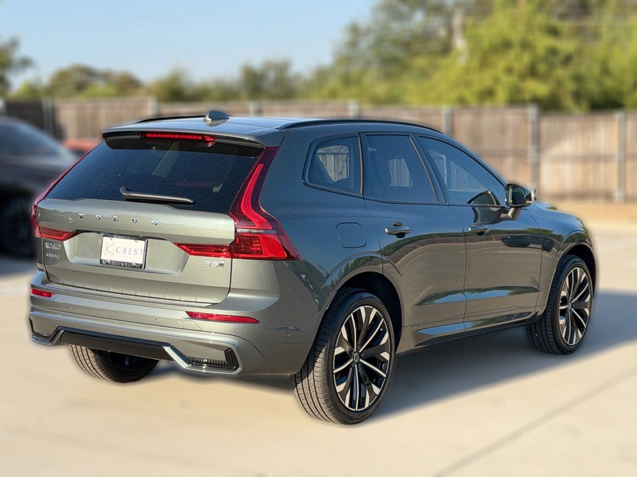 New 2027 Volvo XC60 B5 Ultra AWD/4WD image 5