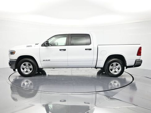 Used 2025 RAM 1500 Big Horn AWD/4WD image 8