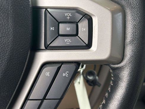 Used 2019 Ford F250 Lariat w/ Lariat Value Package image 21