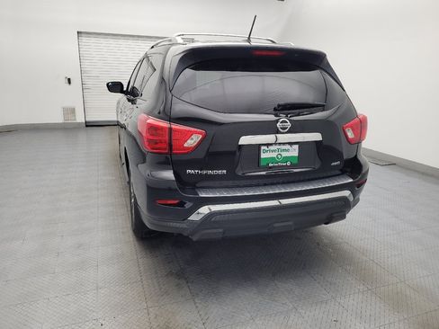 Used 2017 Nissan Pathfinder S AWD/4WD image 6