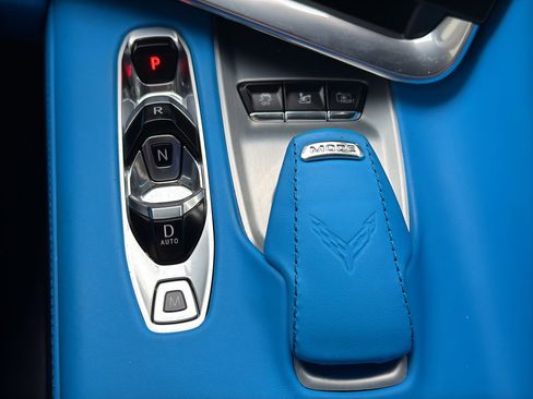 Used 2021 Chevrolet Corvette Stingray Premium Cpe w/ Z51 Performance Package image 39