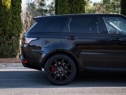 Used 2022 Land Rover Range Rover Sport HSE Silver Edition image 9