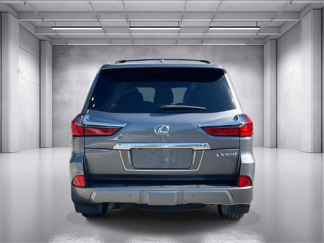 Used 2020 Lexus LX 570 4WD w/ Luxury Package image 4