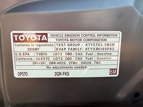 Used 2019 Toyota Highlander XLE FWD image 41