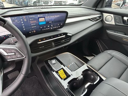 New 2026 Buick Enclave Avenir w/ Super Cruise Package image 22