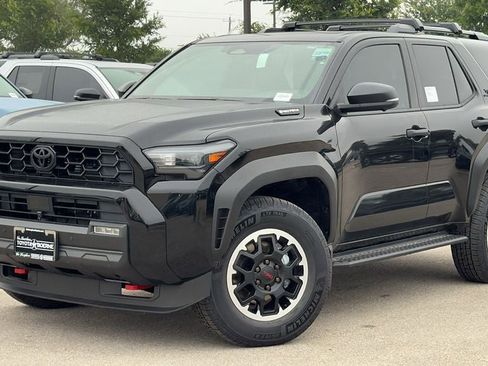 New 2026 Toyota 4Runner TRD Off-Road Premium AWD/4WD image 34