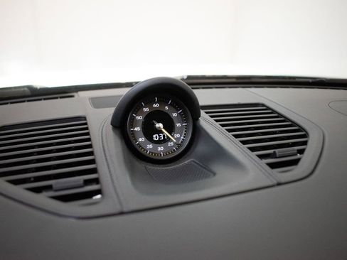 Certified 2022 Porsche 911 GT3 RWD image 23
