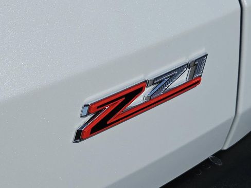 New 2026 Chevrolet Traverse Z71 w/ Driver Confidence Package image 7