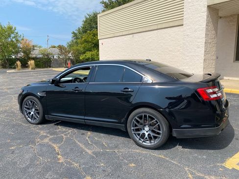 Used 2018 Ford Taurus SHO w/ Sho Performance Package image 3