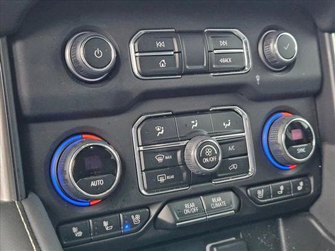 Used 2023 Chevrolet Tahoe Premier image 9