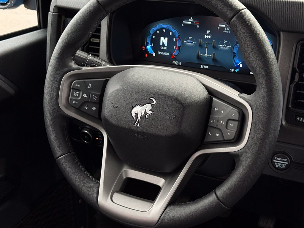 Used 2026 Ford Bronco Badlands w/ Sasquatch Package AWD/4WD image 9