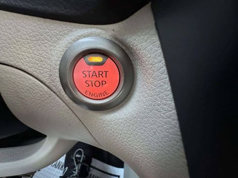 Used 2017 Nissan Sentra SV w/ Style Package FWD image 41