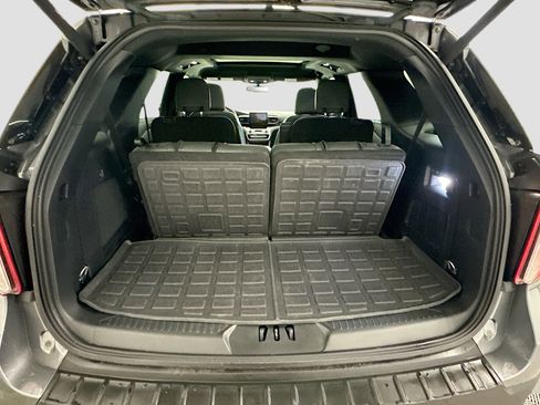 Used 2023 Ford Explorer Timberline w/ Timberline Technology Package image 32