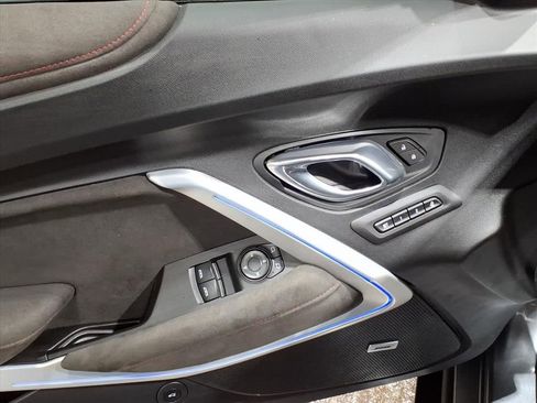 Used 2020 Chevrolet Camaro ZL1 image 12