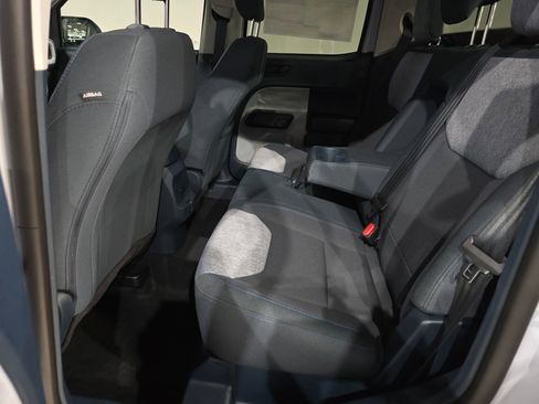 New 2025 Ford Maverick XLT image 30