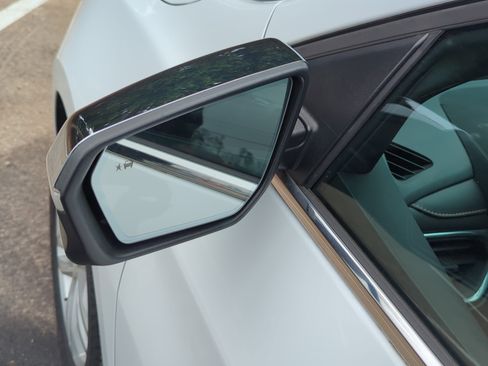 Used 2020 Chevrolet Equinox Premier image 13