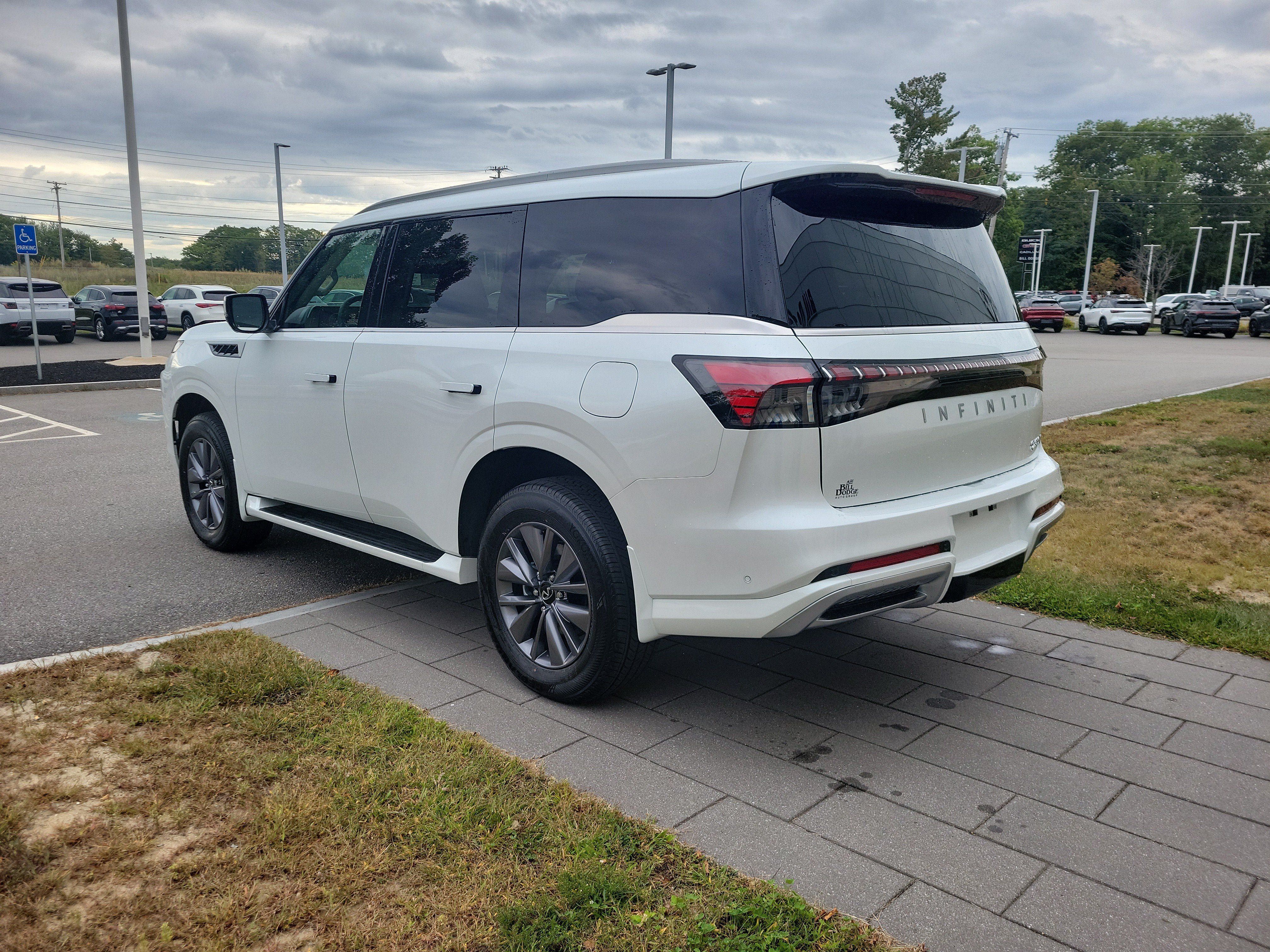 New 2027 INFINITI QX80 Pure w/ Cargo Package AWD/4WD image 5